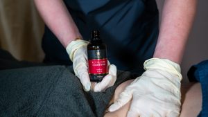 Read more about the article 5 Reasons to Use Hydrosol in Skincare