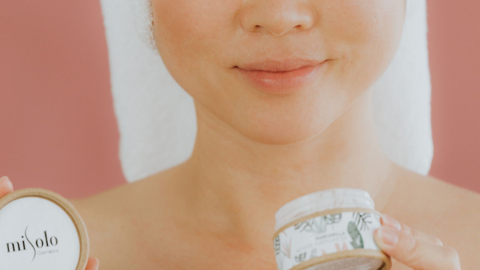 Read more about the article Before You Print 5,000 Boxes: A Skincare Pre-Production Reality Check